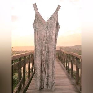 Khush | Reeve Jumpsuit in Flora Blush | Mahina Pink Sleeveless Jumpsuit | Sz:S